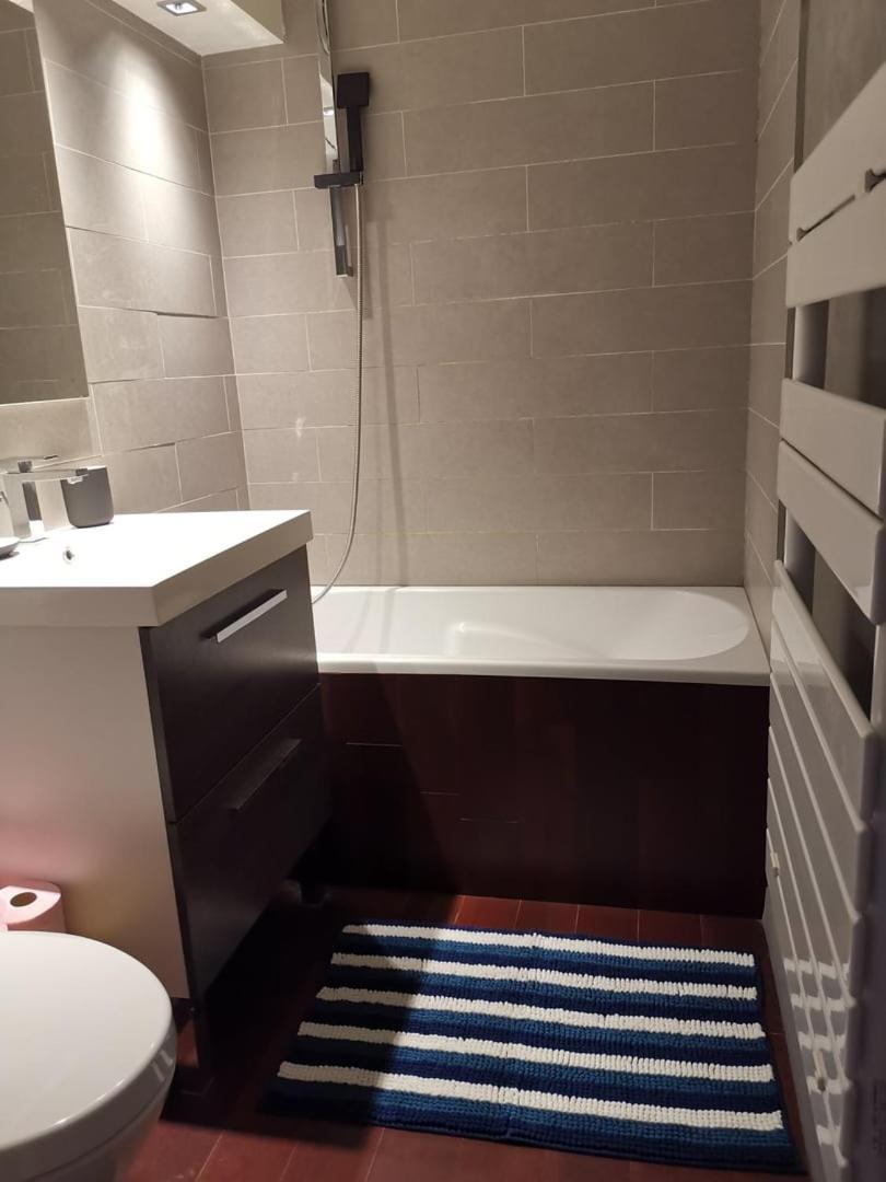 Lovely Apartment Dowtown Бордо Екстериор снимка